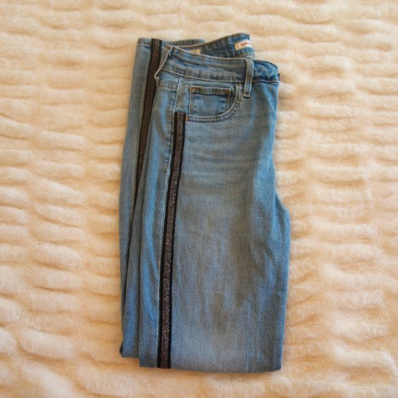 Levi's Denim - Levi's 721 High-Rise Skinny Sparkle Side Stripe Jean